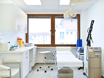 Medic-Center Rollnerstraße - Dermatologie