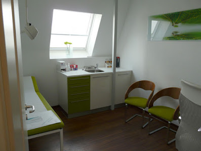 Hautarzt Dr. med Sebastian Rotterdam