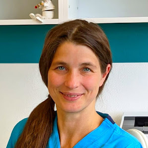HAUTARZT PRAXIS TEMPLIN - Cora Reichmann